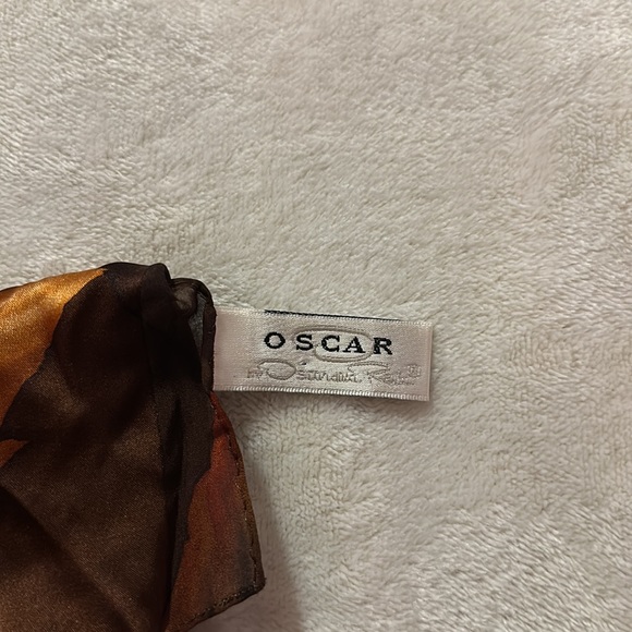 Vintage Oscar De La Renta Scarf - Picture 3 of 6